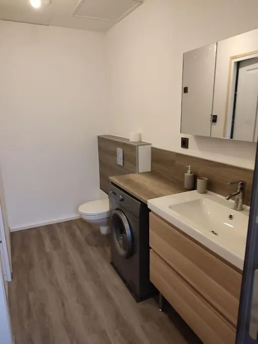公寓 Appartement T2 Rdj Dans Maison 阿尔贝维尔
